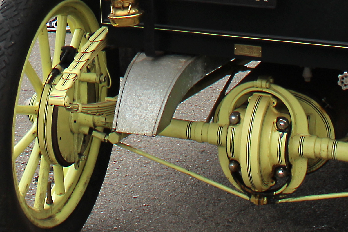 1910 Stanley Steamer